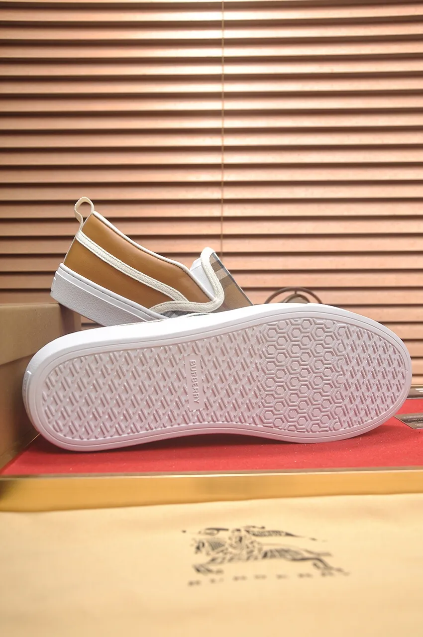 Men's shoes 💰400💶【Burberry】Classic low-top sneakers｜Imported cowhide with classic plaid fabric｜Sheepskin lining｜Original outsole｜Fine workmanship and comfortable to wear Size: 38-44 (customized at 45)